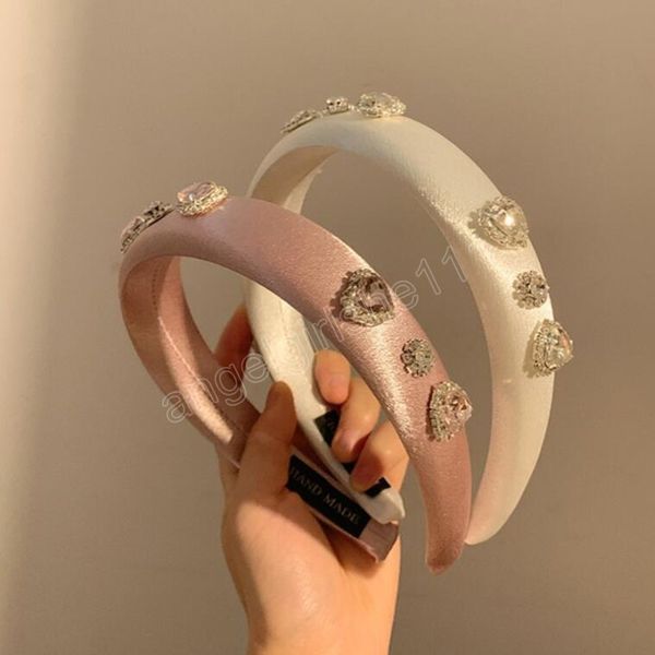 new fashion headband for women shining rhinestone pearls turban for casual luxurious baroque headband, Slivery;white
new fashion headband for women shining rhinestone pearls turban for casual luxurious baroque headband, Slivery;white