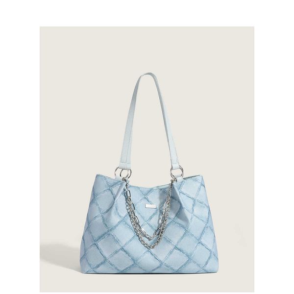 this year's popular high-capacity commuting bag for women version new tote bag denim pattern single shoulder underarm bag for women
this year's popular high-capacity commuting bag for women version new tote bag denim pattern single shoulder underarm bag for women