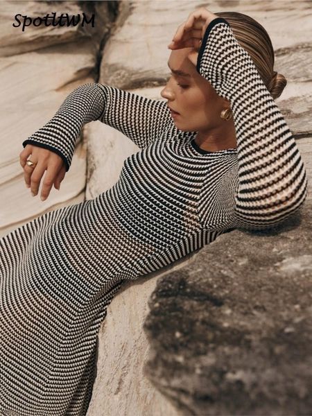 urban dresses striped knitted cotton hollow out long-sleeved dresses women's see through cover-ups beach vacation wrap buttock vestidos, White;black
urban dresses striped knitted cotton hollow out long-sleeved dresses women's see through cover-ups beach vacation wrap buttock vestidos, White;black