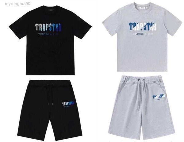 23ss summer trapstar tracksuit shorts man designers clothes mens short shirts tracksuit tees or shorts sport high hip hop tracksuits euro si, Gray
23ss summer trapstar tracksuit shorts man designers clothes mens short shirts tracksuit tees or shorts sport high hip hop tracksuits euro si, Gray