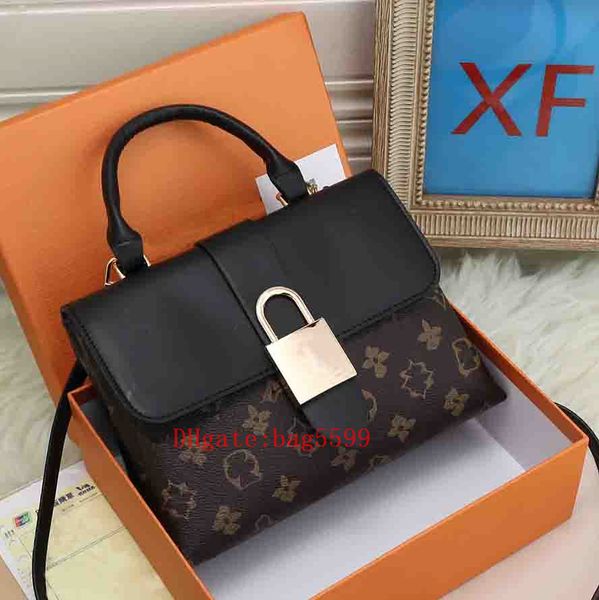 2023 designer women bag leather pu presbyopia totes lock postman bag portable female handbag shoulder bags handbags tote
2023 designer women bag leather pu presbyopia totes lock postman bag portable female handbag shoulder bags handbags tote