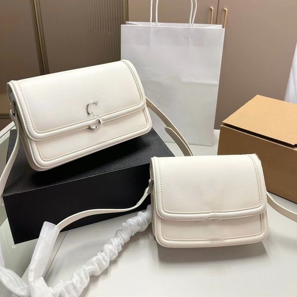 socialite haute shoulder bags solferino tofu women handbag shoulder leather luxury designer bun bags lady crossbody female bag 23/17cm
socialite haute shoulder bags solferino tofu women handbag shoulder leather luxury designer bun bags lady crossbody female bag 23/17cm