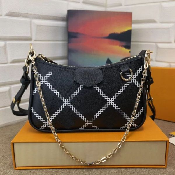 fashion classic bag chain shoulder bag genuine leather women handbag 5a+ crossbody designer bags ladies composite tote mm, Black;red
fashion classic bag chain shoulder bag genuine leather women handbag 5a+ crossbody designer bags ladies composite tote mm, Black;red