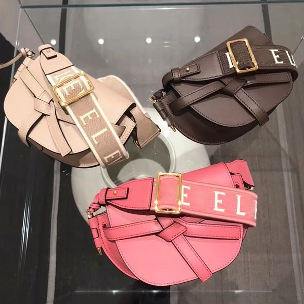 gate dual puzzle clutch saddle bags pochette cross body women luxury designer hand bag men genuine leather pochette totes bag messenger unde
gate dual puzzle clutch saddle bags pochette cross body women luxury designer hand bag men genuine leather pochette totes bag messenger unde