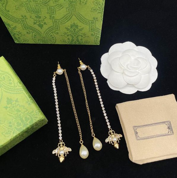 new fashion dangle earrings luxury brand designer bee pearl tassel pendant earring wedding engagement party gift quality, Silver
new fashion dangle earrings luxury brand designer bee pearl tassel pendant earring wedding engagement party gift quality, Silver