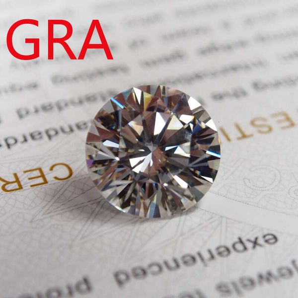 wholesale size 3~15mm white d color vvs1 round cut loose moissanites stone 0.1ct~6ct loose stone with certificate
wholesale size 3~15mm white d color vvs1 round cut loose moissanites stone 0.1ct~6ct loose stone with certificate