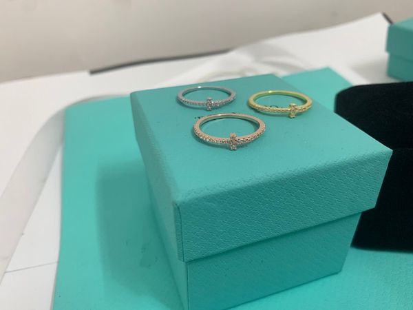 designer ring mens band rings luxury jewelry women diamond ring titanium steel alloy gold-plated craft gold silver rose never fade not aller
designer ring mens band rings luxury jewelry women diamond ring titanium steel alloy gold-plated craft gold silver rose never fade not aller