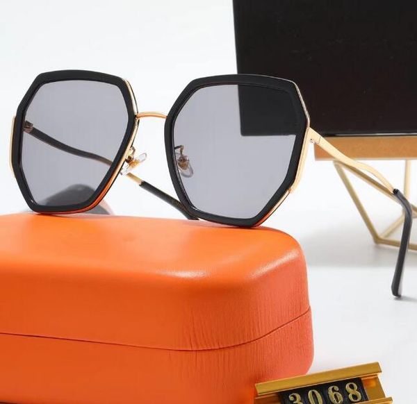 designer sunglasses for men women retro eyeglasses outdoor shades frame fashion classic woman luxury sports sunglasses multicolor selectable, White;black
designer sunglasses for men women retro eyeglasses outdoor shades frame fashion classic woman luxury sports sunglasses multicolor selectable, White;black