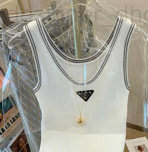 women's t-shirt designer 2023 womens t shirts sleeveless woman vests summer tanks camis tees vest short shirt ice silk slt8, White
women's t-shirt designer 2023 womens t shirts sleeveless woman vests summer tanks camis tees vest short shirt ice silk slt8, White