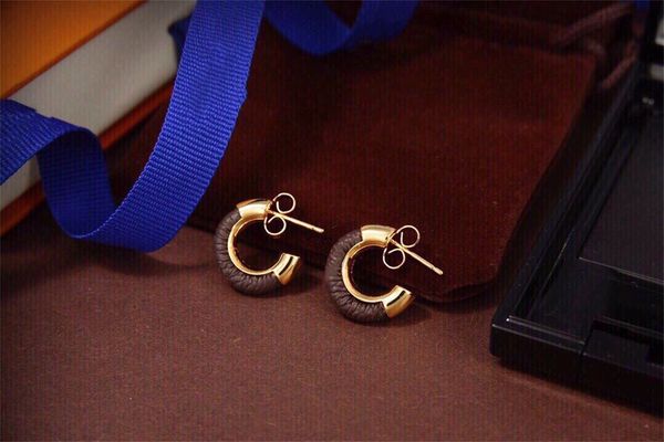 luxury earring luis design vuttonity letter earring jewelry jewelry stud gdicnd fcgiuds, Golden;silver
luxury earring luis design vuttonity letter earring jewelry jewelry stud gdicnd fcgiuds, Golden;silver