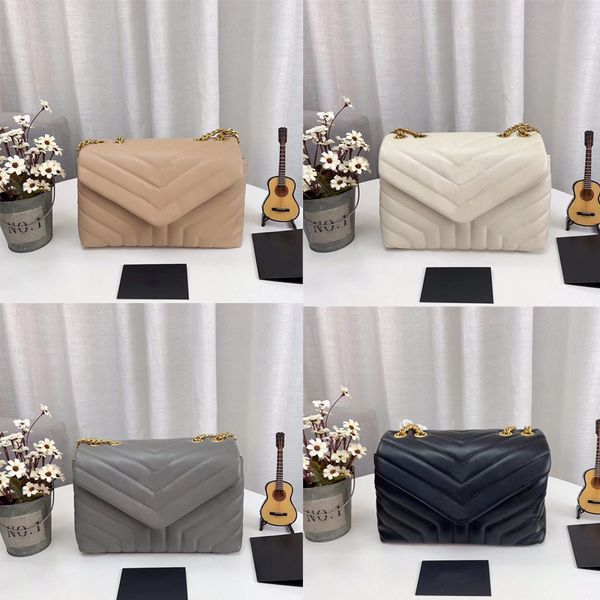 designer bag medium shoulder bags tote bag fashion handbags calfskin leather magnetic fastening sliding metal chain strap gold-tone hardware
designer bag medium shoulder bags tote bag fashion handbags calfskin leather magnetic fastening sliding metal chain strap gold-tone hardware
