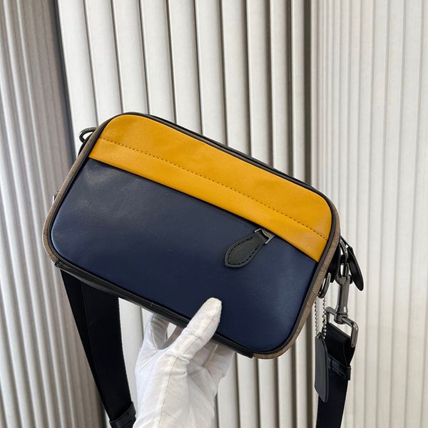 2023 mens classic camera bag casual shoulder bags designer crossbody coac handbag men jacquard square leather messenger wallet underarm satc
2023 mens classic camera bag casual shoulder bags designer crossbody coac handbag men jacquard square leather messenger wallet underarm satc