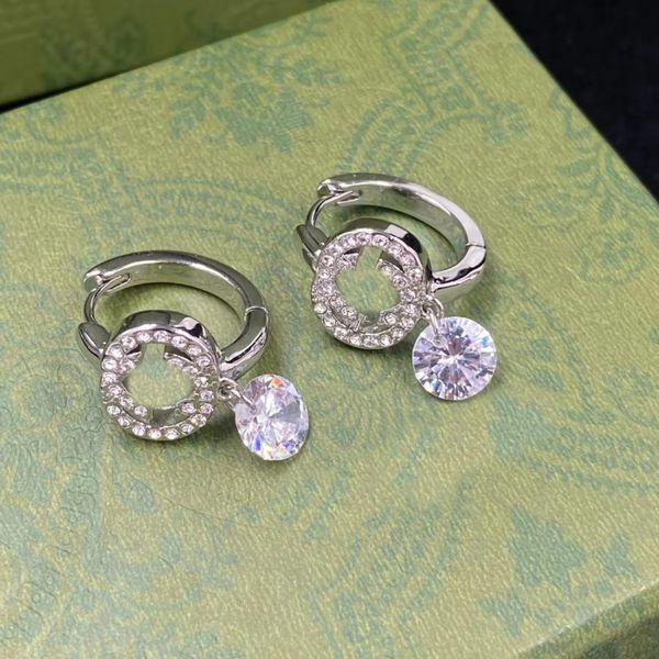 2023 new fashion silver charm earrings women's letter diamond pendant luxury designer earrings for women party engagement gift jewelry, Golden
2023 new fashion silver charm earrings women's letter diamond pendant luxury designer earrings for women party engagement gift jewelry, Golden