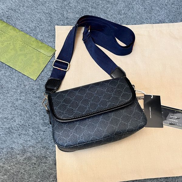 women's day packs men's handbag checked shoulder bag trendy and fashionable new crossbody bag student bag 21x15x5cm
women's day packs men's handbag checked shoulder bag trendy and fashionable new crossbody bag student bag 21x15x5cm