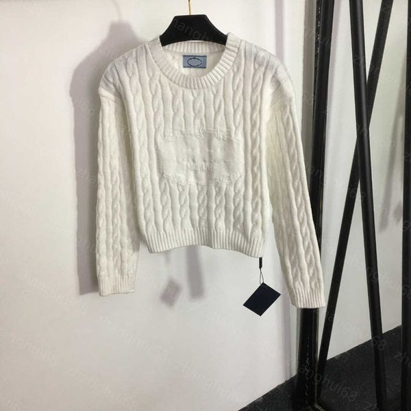 23ss women sweater womens designer clothing autumn and winter new round neck twist letter jacquard round neck pullover sweater womens clothi, White;black
23ss women sweater womens designer clothing autumn and winter new round neck twist letter jacquard round neck pullover sweater womens clothi, White;black