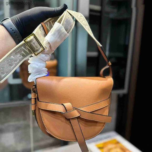 loewsbag women's girl bags cool bag gate designer saddle mini bow cowhide one shoulder straddle lady fashion gates handbags
loewsbag women's girl bags cool bag gate designer saddle mini bow cowhide one shoulder straddle lady fashion gates handbags