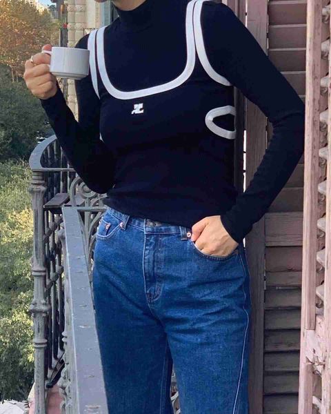 korean blogger cou embroidered contrast color waist hollowed out design slim fitting round neck vest with strap for external wear88, White
korean blogger cou embroidered contrast color waist hollowed out design slim fitting round neck vest with strap for external wear88, White