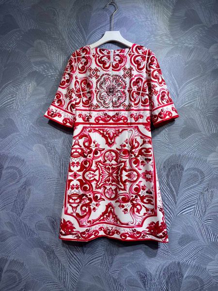 red flower dress designer fashion flower print dress spring/summer 2023 short sleeve loose round neck beaded dress monochrome s-xl monochrom, Black;gray
red flower dress designer fashion flower print dress spring/summer 2023 short sleeve loose round neck beaded dress monochrome s-xl monochrom, Black;gray
