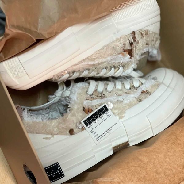 2023 vanness wu swan heart small spicy board shoes long sequins casual thick soled canvas shoes women's shoes beggar shoes, Black
2023 vanness wu swan heart small spicy board shoes long sequins casual thick soled canvas shoes women's shoes beggar shoes, Black