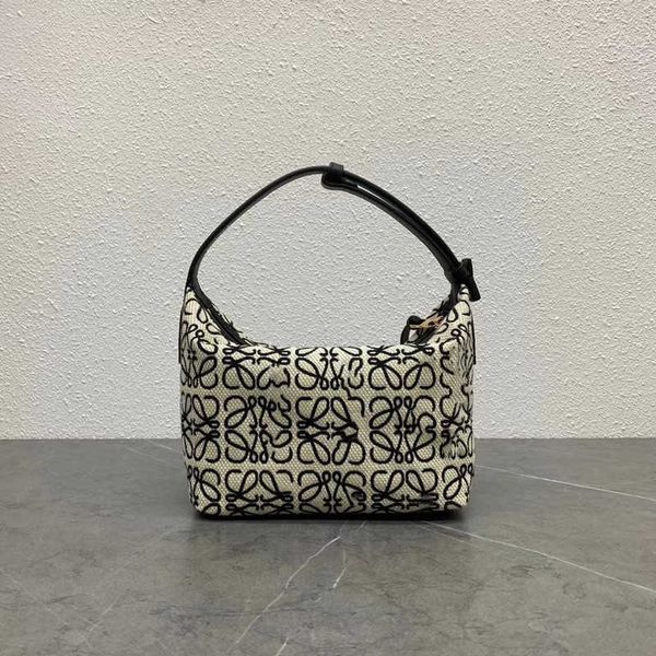 box spain cubi bags classical beach loewz summer 2023 girl jacquard embroidery lunch designer shoulder bag portable small underarm 8nkc
box spain cubi bags classical beach loewz summer 2023 girl jacquard embroidery lunch designer shoulder bag portable small underarm 8nkc