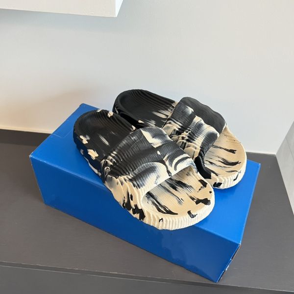 designer sports slippers men women slider fashion soft and non-slip rubber sole comfortable outdoor beach sandals 36-44, Black
designer sports slippers men women slider fashion soft and non-slip rubber sole comfortable outdoor beach sandals 36-44, Black