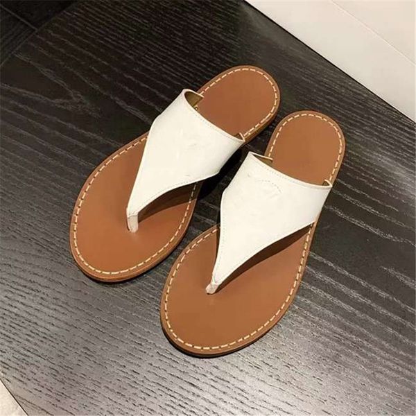 fashion slippers 2023 celinity luxury design summer men and women flat shoes thick sole leather rubber letter logo casual cartoon slippers 0, Black
fashion slippers 2023 celinity luxury design summer men and women flat shoes thick sole leather rubber letter logo casual cartoon slippers 0, Black