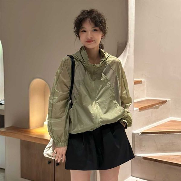 european fashion ins lightweight and breathable standing collar hooded sunscreen jacket 2023 summer new patchwork mesh design sense for wome, Black
european fashion ins lightweight and breathable standing collar hooded sunscreen jacket 2023 summer new patchwork mesh design sense for wome, Black