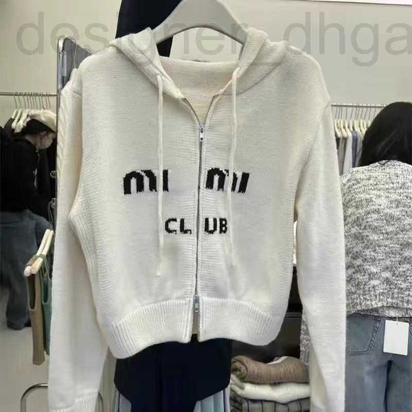 women's sweaters designer winter wool sweater women zipper jacket miu hoodie womens hooded sweaters letter embroidery cardigan cashmere, White;black
women's sweaters designer winter wool sweater women zipper jacket miu hoodie womens hooded sweaters letter embroidery cardigan cashmere, White;black