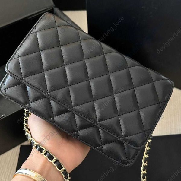 Designer Bags Shoulder Chain Bag Flap Totes Bags C Letter Wallet Velour Thread Purse Double Letters Solid Hasp Waist Square Stripes Women Luxury Handbags, Black
Designer Bags Shoulder Chain Bag Flap Totes Bags C Letter Wallet Velour Thread Purse Double Letters Solid Hasp Waist Square Stripes Women Luxury Handbags, Black