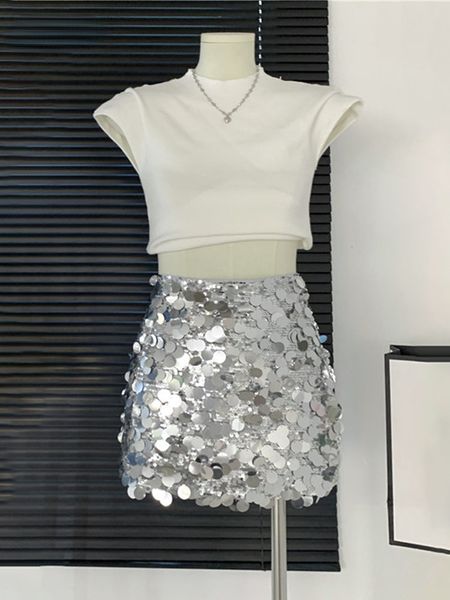 skirts shiny women mini skirt high waisted club slit zipper sequins aline slim y2k girls summer chic fashion 230707, Black
skirts shiny women mini skirt high waisted club slit zipper sequins aline slim y2k girls summer chic fashion 230707, Black
