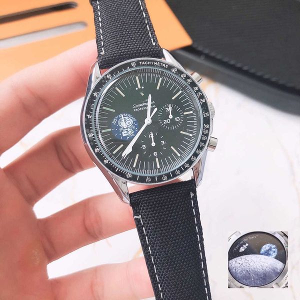 designer amazing men wrist watch speedmaster watches vaw0 quartz movement prx uhr montre luxe homme with box, Slivery;golden
designer amazing men wrist watch speedmaster watches vaw0 quartz movement prx uhr montre luxe homme with box, Slivery;golden