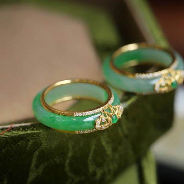 wedding rings in natural green chalcedony crystals rings for women luxury chinese style wedding jewelry exquisite detachable gift 230706, Slivery;golden
wedding rings in natural green chalcedony crystals rings for women luxury chinese style wedding jewelry exquisite detachable gift 230706, Slivery;golden