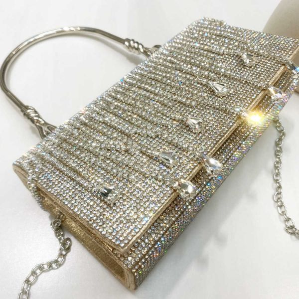 women's bag full diamond handbag shiny women's handbag dinner bag handmade diamond bag 230707
women's bag full diamond handbag shiny women's handbag dinner bag handmade diamond bag 230707