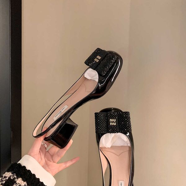 fantasy ball~miu's bowknot genuine leather coarse square heel sandals women's shoes689, Black
fantasy ball~miu's bowknot genuine leather coarse square heel sandals women's shoes689, Black