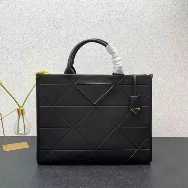 ladies composite tote luxurys designers bags women handbags genuine leather purse female large handbag mm, Black;red
ladies composite tote luxurys designers bags women handbags genuine leather purse female large handbag mm, Black;red