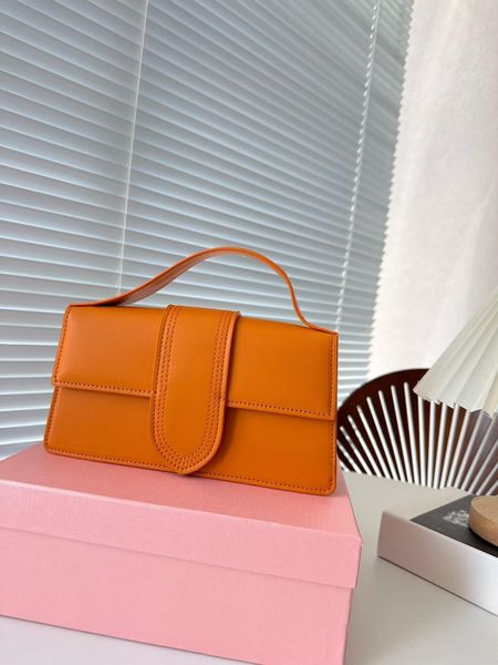 female 2023 summer new high end versatile simple fashion one shoulder underarm bag small square bag popular
female 2023 summer new high end versatile simple fashion one shoulder underarm bag small square bag popular