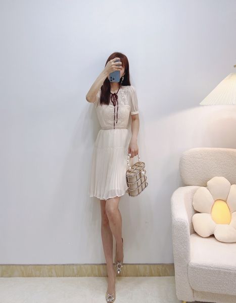 new s-elf portrait bow dress short skirt hollow out lace embroidered chiffon, Black;gray
new s-elf portrait bow dress short skirt hollow out lace embroidered chiffon, Black;gray