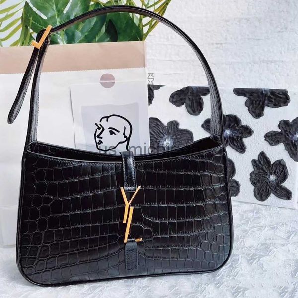 evening bags 2023 new le 5a7 underarm bag shoulder bag designer bag handbag alligator leather crossbody bag heartshaped decoration saints j2
evening bags 2023 new le 5a7 underarm bag shoulder bag designer bag handbag alligator leather crossbody bag heartshaped decoration saints j2
