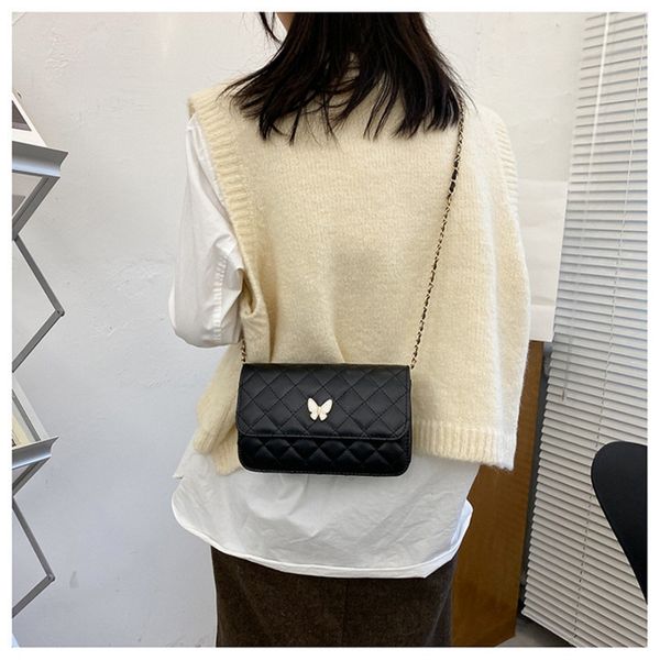 2020 butterfly chain bag korean fashion lingge one shoulder crossbody bag small square bag
2020 butterfly chain bag korean fashion lingge one shoulder crossbody bag small square bag