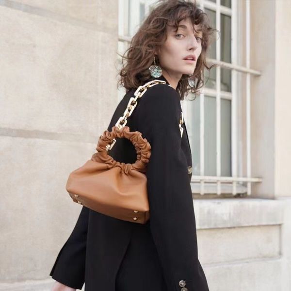 7a quality numero nine cloud bag luxury womens designer tote shoulder bag ou05 fashion handbag mens genuine leather sunset crossbody clutch
7a quality numero nine cloud bag luxury womens designer tote shoulder bag ou05 fashion handbag mens genuine leather sunset crossbody clutch