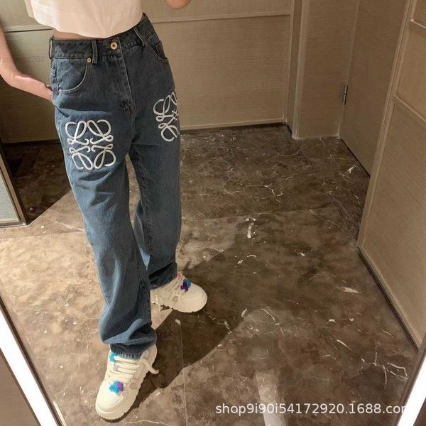 23 summer new niche design with embroidered slimming denim pants with wide legs fashionable and versatile, Blue
23 summer new niche design with embroidered slimming denim pants with wide legs fashionable and versatile, Blue