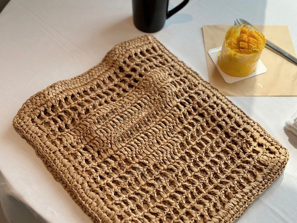 woven shopping bags vacation grass designer tote handbag 2styles fashion mesh hollow for summer straw tote bag beach womens bag bags designe
woven shopping bags vacation grass designer tote handbag 2styles fashion mesh hollow for summer straw tote bag beach womens bag bags designe