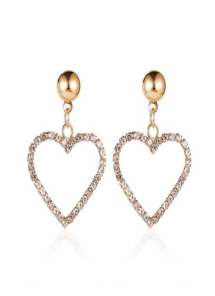 2020 new crystal heart stud earrings hollow heart dangle earrings for women valentine039s day gifts wedding party jewelry9813951, Golden;silver
2020 new crystal heart stud earrings hollow heart dangle earrings for women valentine039s day gifts wedding party jewelry9813951, Golden;silver