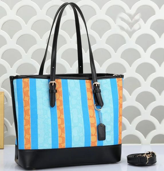 famous brand women shoulder bag printing tote designer handbag fashion ladies messenger crossbody
famous brand women shoulder bag printing tote designer handbag fashion ladies messenger crossbody