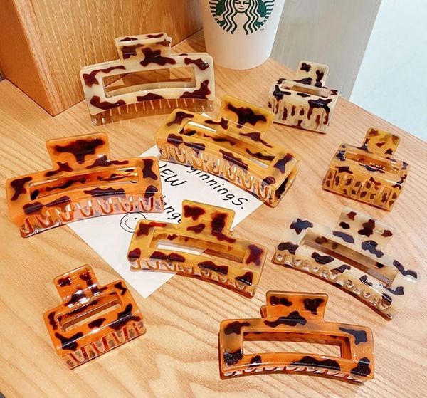 new women elegant print leopard acrylic hollow hair claws vintage sweet headband hair clips hairpins fashion hair accessories2587236, Golden;silver
new women elegant print leopard acrylic hollow hair claws vintage sweet headband hair clips hairpins fashion hair accessories2587236, Golden;silver