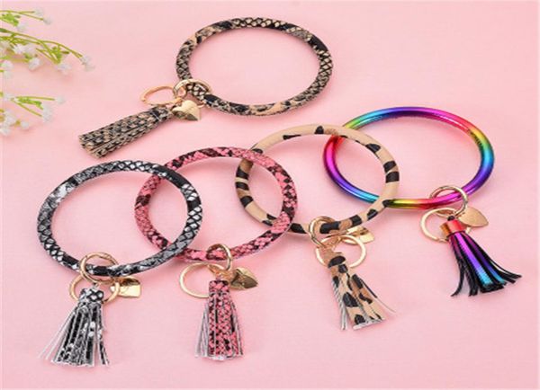 round circle wristlet keychain heart shaped pendant keychain bracelet pu leather keyring for women tassel car keychain wristlet4100367, Golden;silver
round circle wristlet keychain heart shaped pendant keychain bracelet pu leather keyring for women tassel car keychain wristlet4100367, Golden;silver