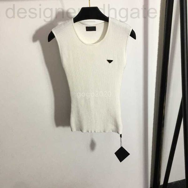 women's t-shirt designer 23ss women designer tee knits t shirts with triangle sign letter girls vintage crop runway stretch sleeveless, White
women's t-shirt designer 23ss women designer tee knits t shirts with triangle sign letter girls vintage crop runway stretch sleeveless, White