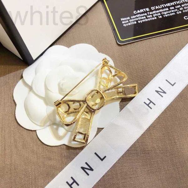 pins, brooches designer luxury brand stamp ch womens men desinger jewelry print letter pin brooch 18k gd plated vintage fashion lovers weddi, Gray
pins, brooches designer luxury brand stamp ch womens men desinger jewelry print letter pin brooch 18k gd plated vintage fashion lovers weddi, Gray