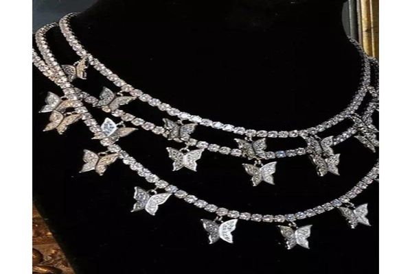 european and american crossborder jewelry personalized singlelayer threedimensional welding rhinestone necklace temperament d1651778, Silver
european and american crossborder jewelry personalized singlelayer threedimensional welding rhinestone necklace temperament d1651778, Silver