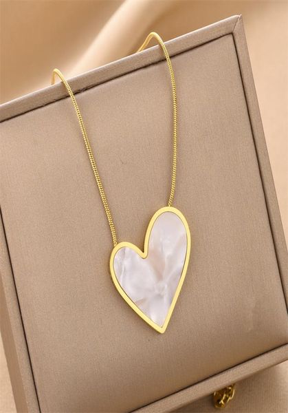 black white shell heart pendant necklace 18k gold plated stainless steel jewelry for women gift6536537, Silver
black white shell heart pendant necklace 18k gold plated stainless steel jewelry for women gift6536537, Silver